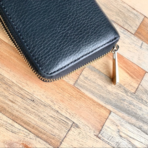 Michael Kors Black Gold Large Leather Wallet - Picture 9 of 16